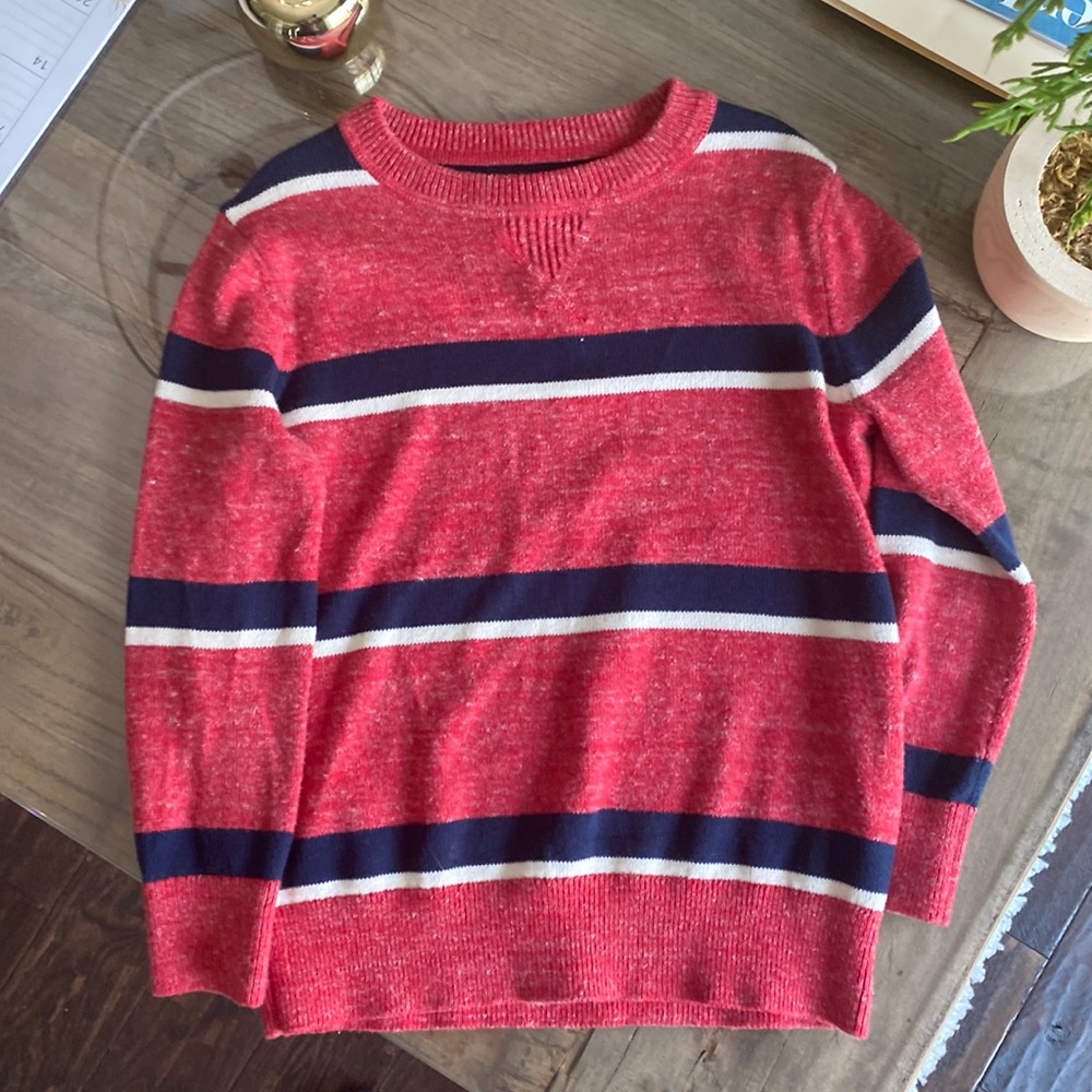 Like New Boy GAP sweater size XS